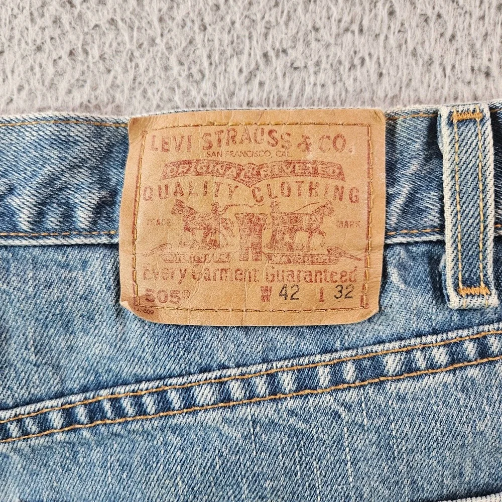 Levi's 505 Jeans Men 40 x 32 Zip Fly Blue‎ Denim Regular Fit Straight Leg